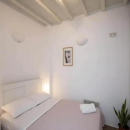 Апартаменты Traditional House In Mykonos Centre