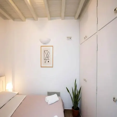 Апартаменты Traditional House In Mykonos Centre *